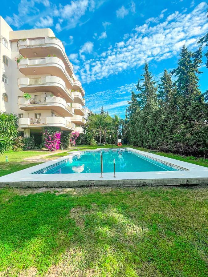 Great Puerto Banus Apartment Marbella Eksteriør bilde